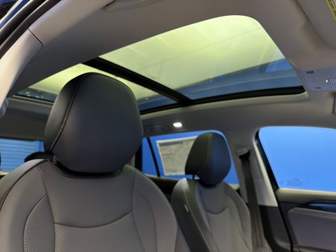 New 2026 Volkswagen Tiguan SE image 26