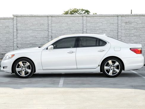 Used 2012 Lexus LS 460 image 9
