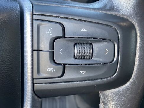 Used 2022 GMC Sierra 1500 Elevation image 17