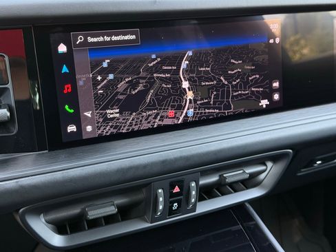 Certified 2025 Porsche Cayenne GTS image 20