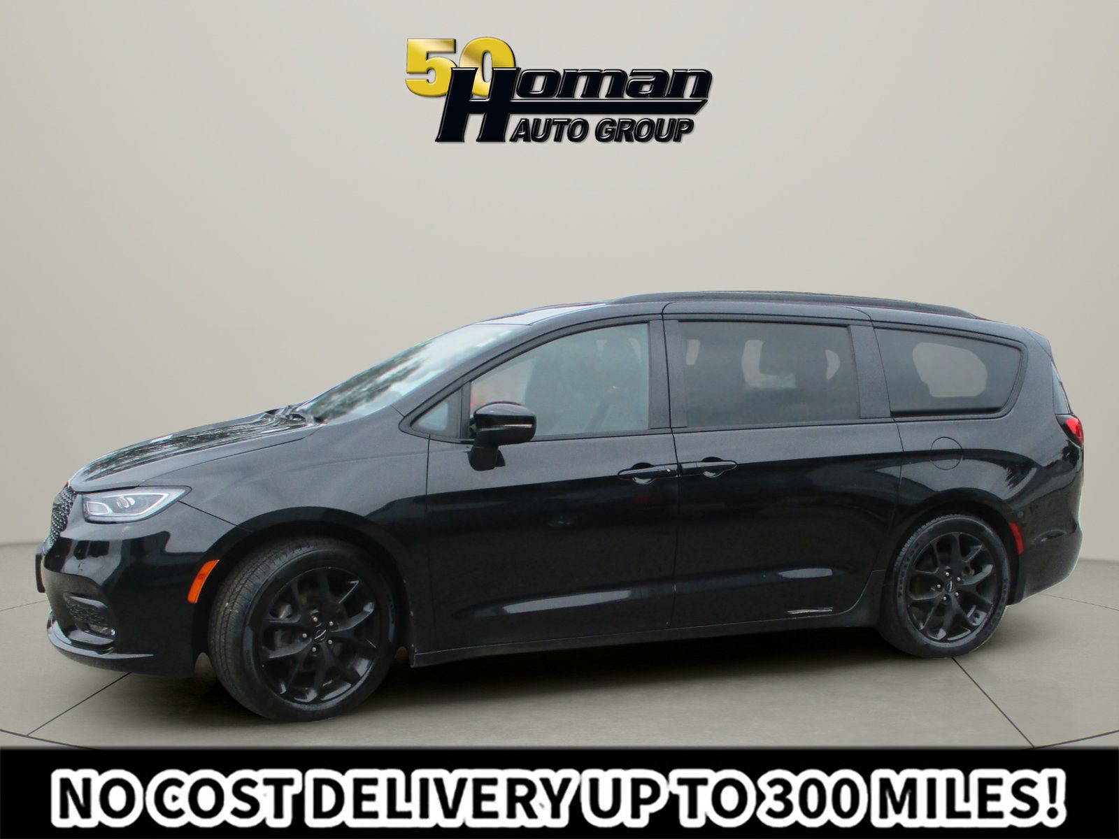 Used 2023 Chrysler Pacifica Touring-L w/ S Appearance Package FWD image 2