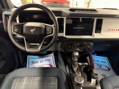 New 2025 Ford Bronco Heritage Edition image 18