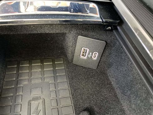 New 2026 Lincoln Corsair Premiere image 24