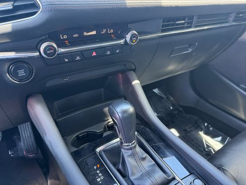 Used 2019 MAZDA MAZDA3 Sedan w/ Premium Package FWD image 13