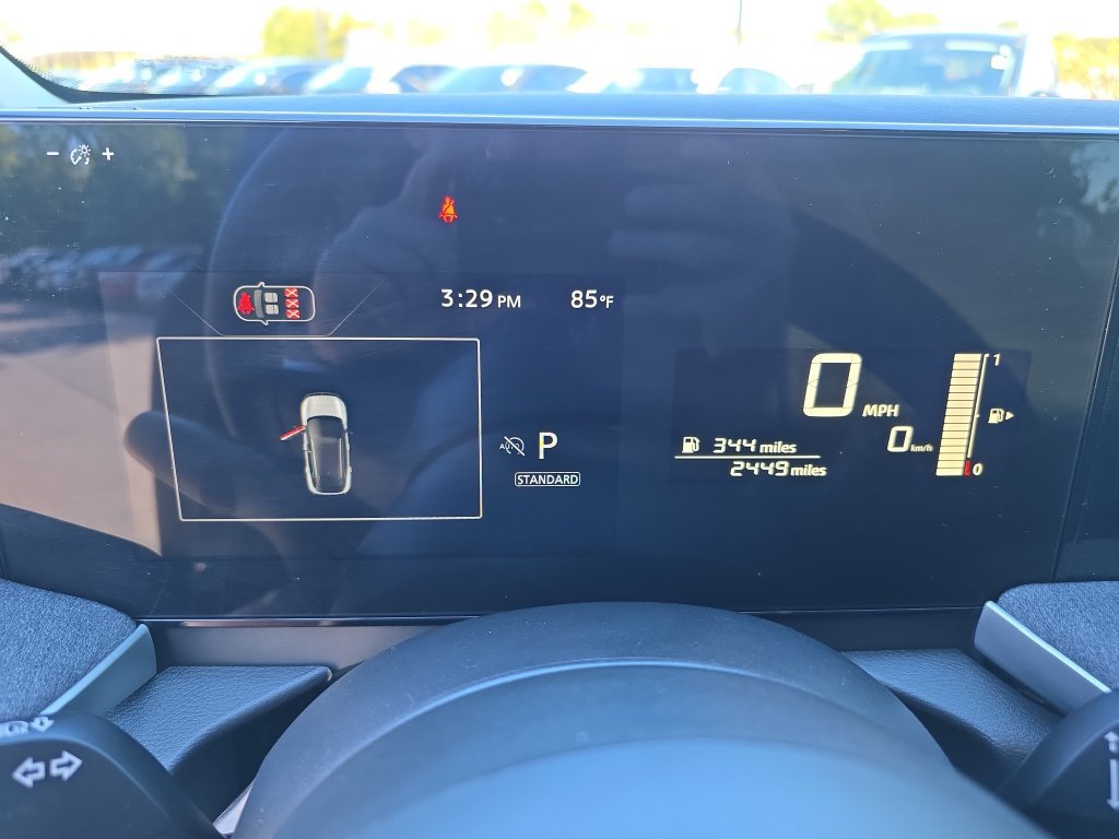 Used 2026 Nissan Kicks SV w/ SV Premium Package FWD image 25