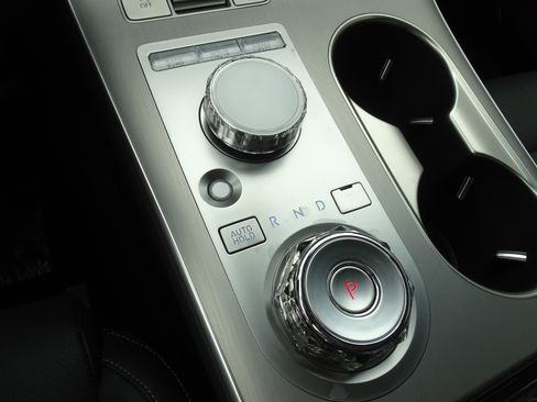 New 2026 Genesis GV70 2.5T Select image 15