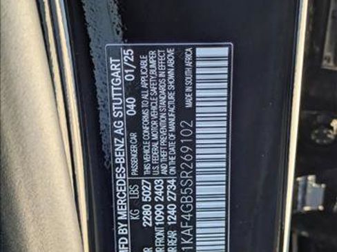 Certified 2025 Mercedes-Benz C 300 Sedan image 23