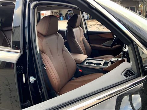 Used 2025 Acura MDX FWD w/ Technology Package image 8