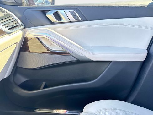 Used 2023 BMW X6 M50i w/ Executive Package image 24