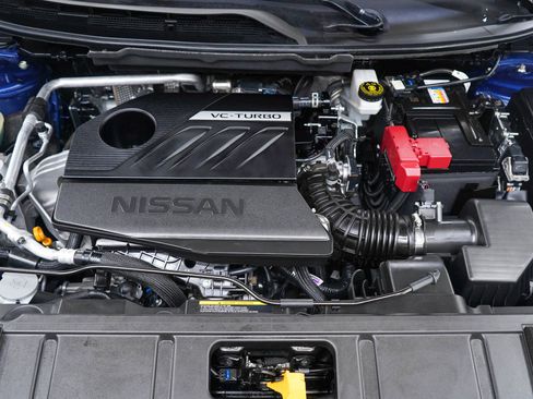 Used 2023 Nissan Rogue SV AWD/4WD image 30