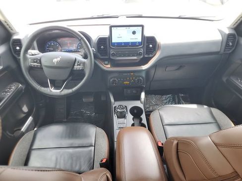 Used 2022 Ford Bronco Sport Outer Banks w/ Tech Package AWD/4WD image 10