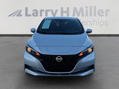 Certified 2025 Nissan Leaf S image 8