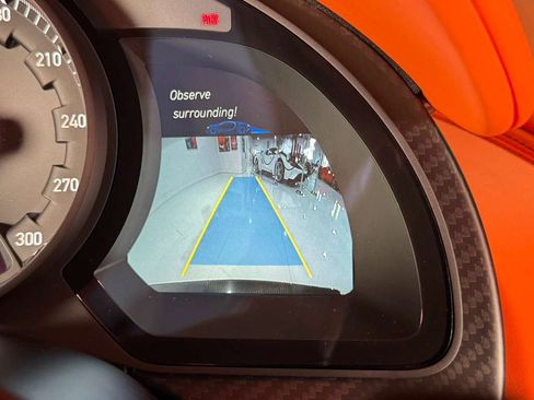 Used 2022 Bugatti Chiron Pur Sport image 18