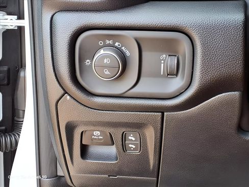 New 2026 RAM 1500 Big Horn AWD/4WD image 20