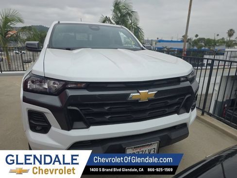 Used 2023 Chevrolet Colorado LT w/ LT Convenience Package RWD image 7