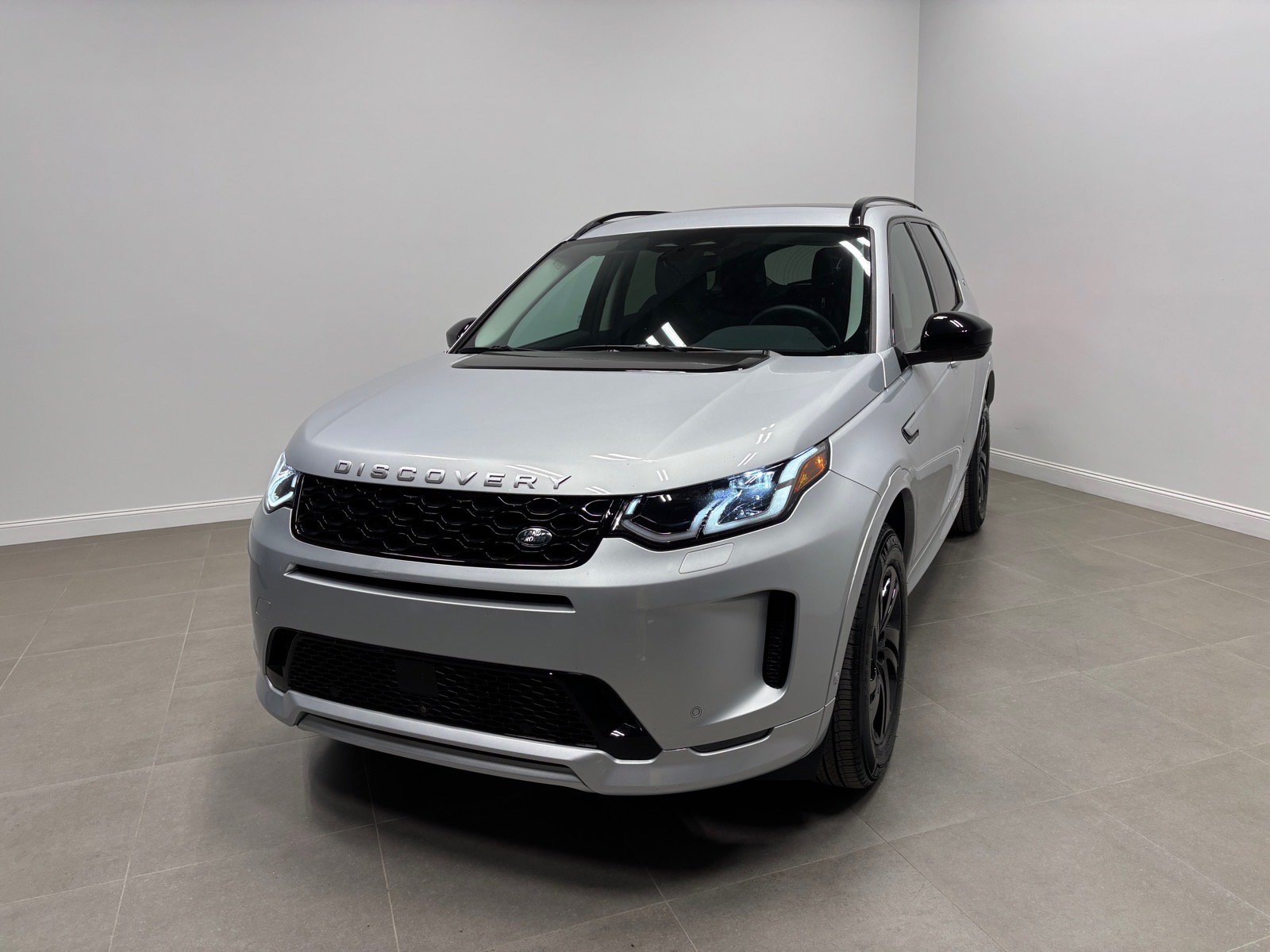New 2024 Land Rover Discovery Sport S AWD/4WD image 2