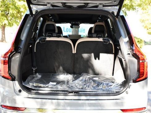 New 2026 Volvo XC90 B6 Plus w/ Protection Package Premier image 28
