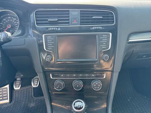 Used 2016 Volkswagen GTI SE w/ Lighting Package (SEL) FWD image 28