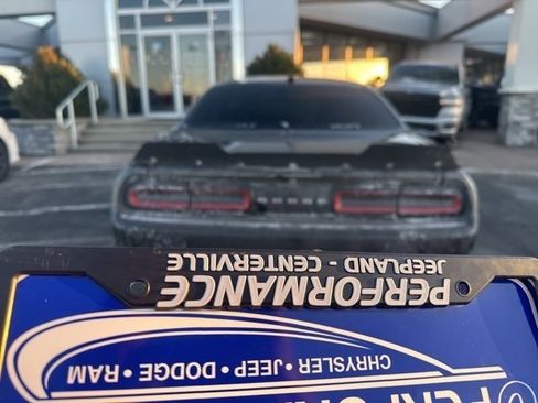 Used 2017 Dodge Challenger R/T w/ Driver Convenience Group image 6