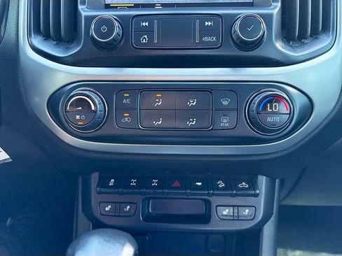 Used 2022 Chevrolet Colorado ZR2 w/ Colorado ZR2 Bison Edition image 15