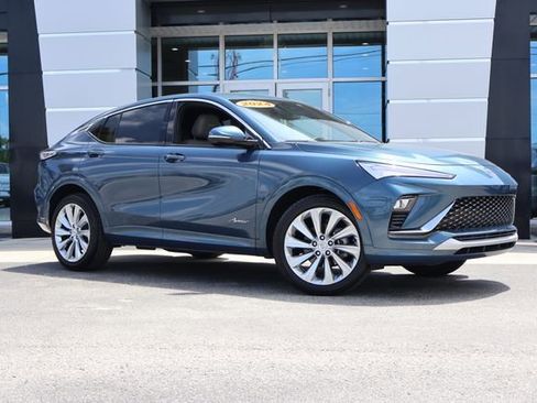 Used 2024 Buick Envista Sport Touring FWD image 3