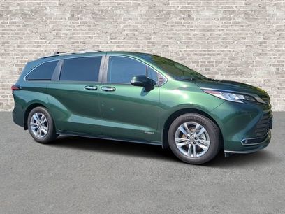 Used 2021 Toyota Sienna Limited