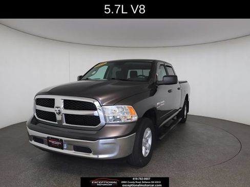 Used 2019 RAM 1500 Classic SLT AWD/4WD image 1