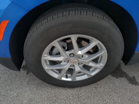 Used 2024 Chevrolet Equinox LS FWD image 8