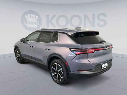 New 2026 Chevrolet Equinox EV LT image 4