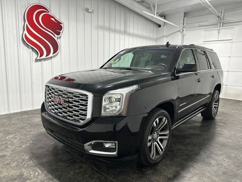 Used 2019 GMC Yukon Denali w/ Denali Ultimate Package AWD/4WD image 1