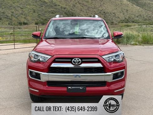 Used 2021 Toyota 4Runner Limited AWD/4WD image 8