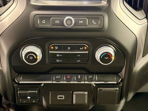 Certified 2019 GMC Sierra 1500 4x4 Double Cab w/ Convenience Package image 15