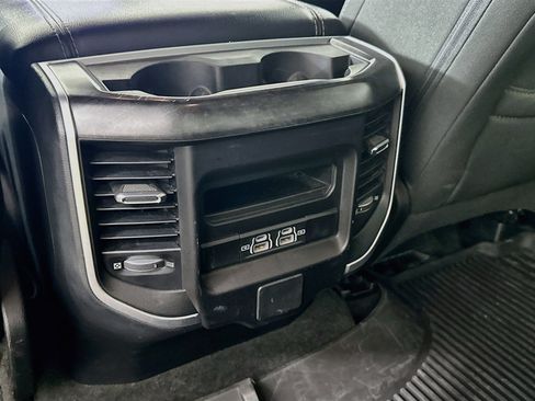 Used 2023 RAM 1500 Big Horn AWD/4WD image 32