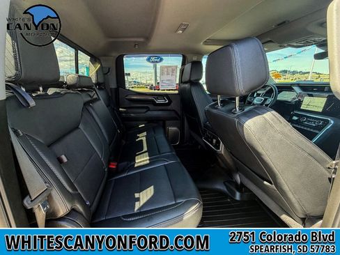 Used 2024 GMC Sierra 1500 Denali w/ Technology Package AWD/4WD image 16