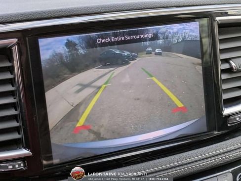 Used 2021 Chrysler Pacifica Limited AWD/4WD image 22