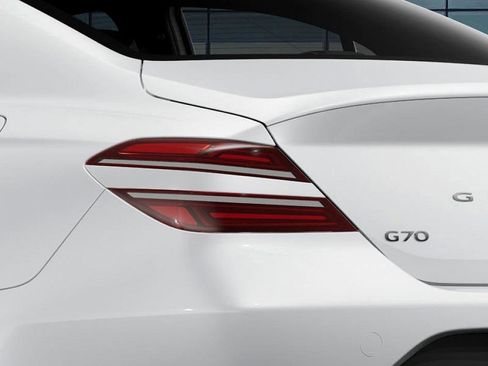 New 2026 Genesis G70 2.5T image 10