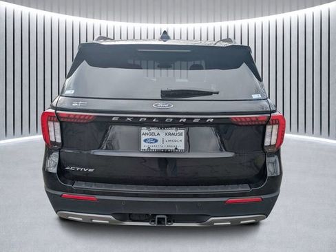 New 2025 Ford Explorer Active w/ Active Comfort Package image 5