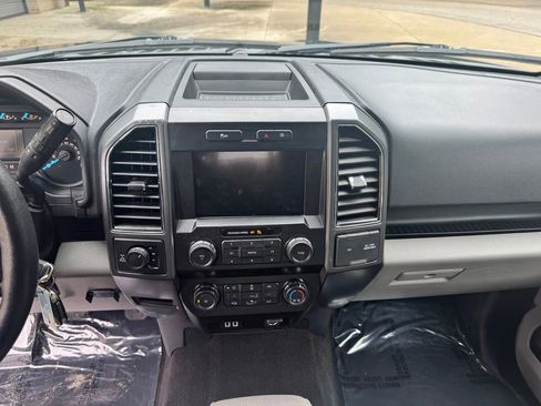Used 2020 Ford F150 XLT w/ Equipment Group 302A Luxury AWD/4WD image 21