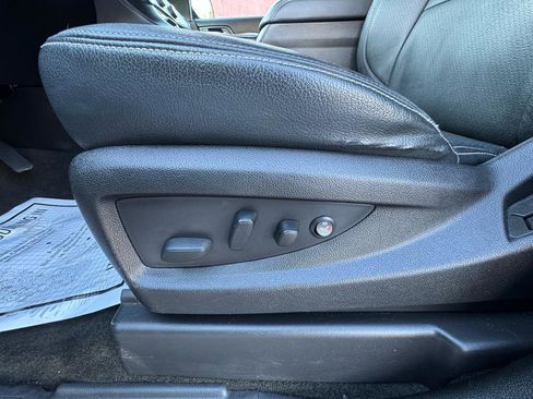 Used 2017 Chevrolet Tahoe LS w/ All-Season Package image 18