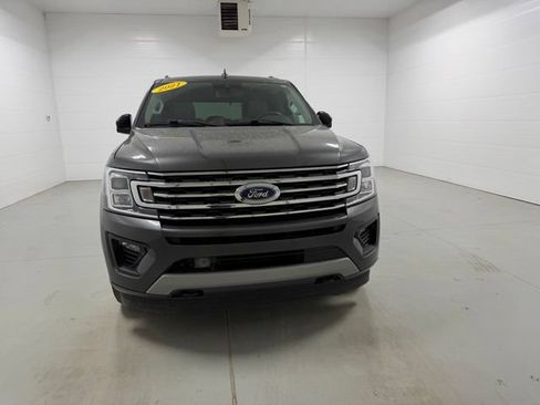 Used 2021 Ford Expedition XLT AWD/4WD image 2