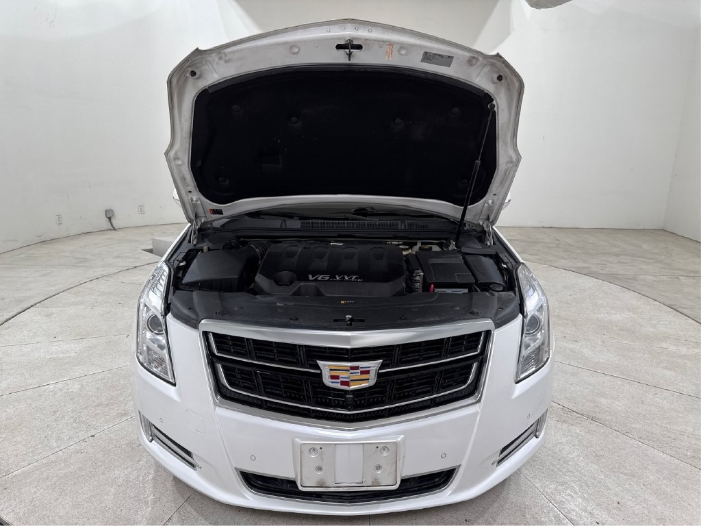 Used 2016 Cadillac XTS Luxury w/ Driver Awareness Package FWD image 17