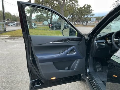 Certified 2026 INFINITI QX60 Sport w/ Dark Cargo Package image 23