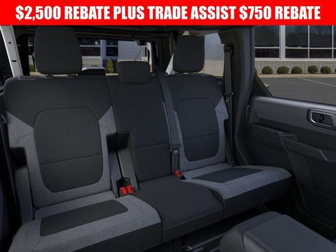 New 2025 Ford Bronco 4-Door image 11