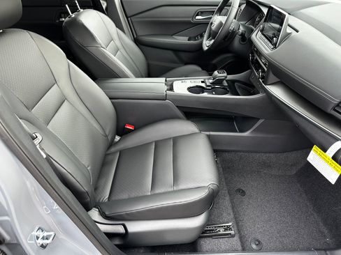 New 2026 Nissan Rogue SV image 14