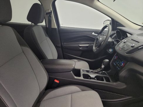 Used 2017 Ford Escape SE FWD image 21