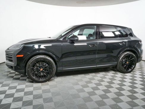 New 2026 Porsche Cayenne AWD/4WD image 2