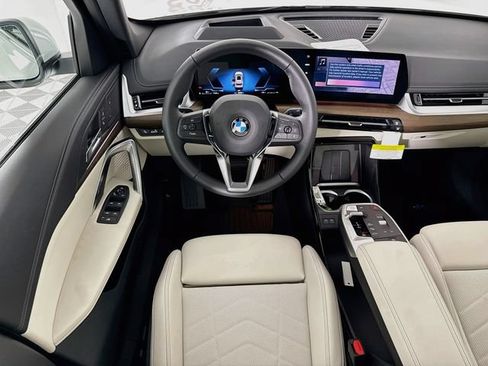 New 2027 BMW X1 xDrive28i AWD/4WD image 23