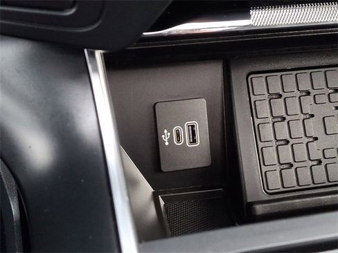 Certified 2025 Ford F150 Raptor image 25