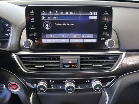 Used 2022 Honda Accord Sport image 44