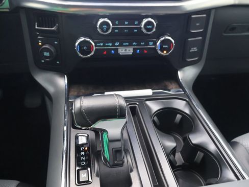 Used 2022 Ford F150 Lariat w/ Equipment Group 501A Mid image 19